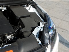 2014款 两厢经典 1.8L 自动酷白典藏版