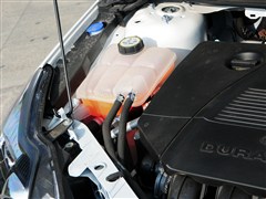 2014款 两厢经典 1.8L 自动酷白典藏版