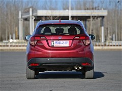 2015款 1.8L CVT两驱豪华型