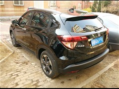 2015款 1.8L CVT两驱豪华型