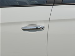 2015款 1.6L 自动两驱尊贵型DLX