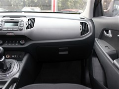 2015款 2.0L 手动两驱版GL