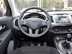 2015款 2.0L 手动两驱版GL