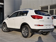 2015款 2.0L 手动两驱版GLS