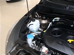 2015款 2.0L 自动两驱版GLS