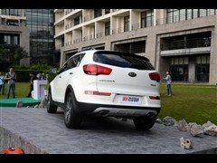 2015款 2.4L 自动四驱版Premium