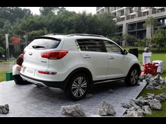 2015款 2.4L 自动四驱版Premium