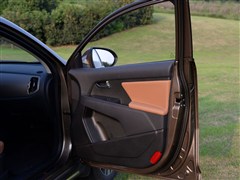 2015款 2.4L 自动四驱版Premium