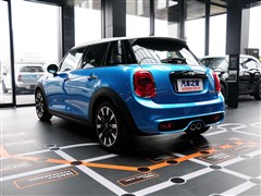 2015款 2.0T COOPER S 五门版