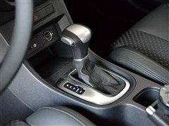 2015款 1.5T 自动豪华版