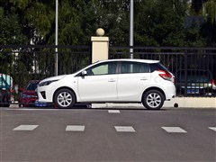 2015款 1.5G 自动炫动天窗特别版