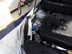 2015款 1.6L 手动乐趣型