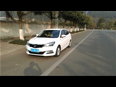 2015款 1.6L 手动乐动型