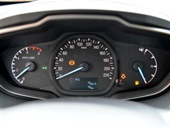 2015款 1.5L 手动舒适型