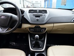 2015款 1.5L 手动舒适型