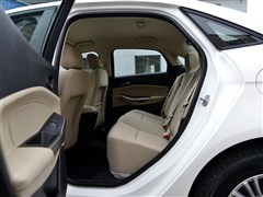 2015款 1.5L 手动舒适型