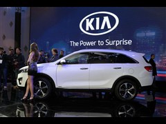 2015款 索兰托L 2.2T 柴油4WD标准版 7座