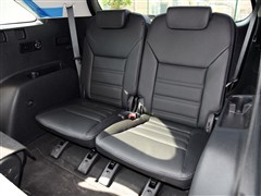 2015款 索兰托L 2.0T 汽油4WD尊贵版 7座 国V