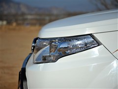 2015款 2.0T 四驱豪华型