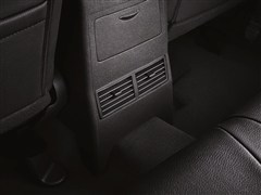 2015款 2.0T 两驱豪华型