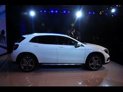 2015款 GLA 260 4MATIC 运动型