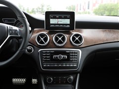 2015款 GLA 260 4MATIC 运动型
