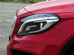 2015款 GLA 260 4MATIC 运动型