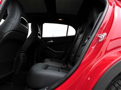 2015款 GLA 260 4MATIC 运动型