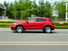 2015款 GLA 260 4MATIC 运动型