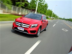 2015款 GLA 260 4MATIC 运动型