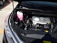 2015款 2.0T 两驱精英版 7座