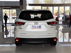 2015款 2.0T 四驱豪华版 7座