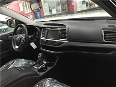 2015款 2.0T 四驱豪华导航版 7座