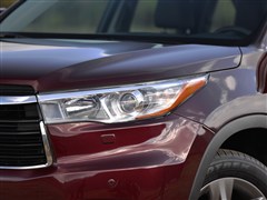 2015款 2.0T 四驱至尊版 7座