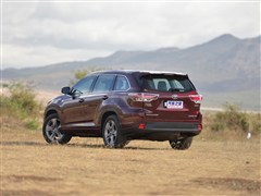 2015款 2.0T 四驱至尊版 7座