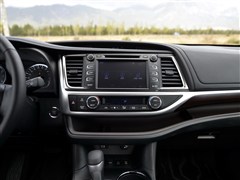 2015款 2.0T 四驱至尊版 7座