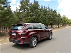 2015款 2.0T 四驱至尊版 7座