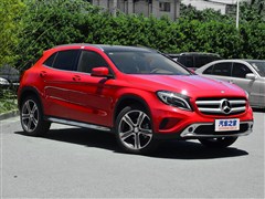 2015款 GLA 220 4MATIC 豪华型