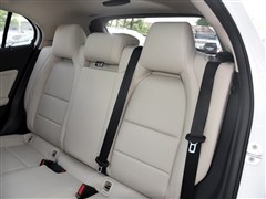 2015款 GLA 200 时尚型