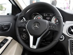 2015款 GLA 200 时尚型