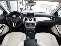 2015款 GLA 200 时尚型