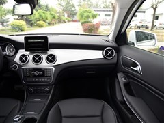 2015款 GLA 200 动感型