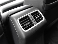 2015款 2.4L 四驱尊贵版