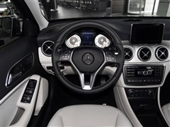 2015款 GLA 220 4MATIC 时尚型