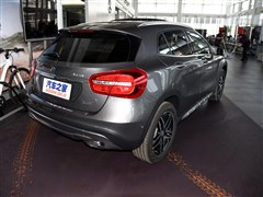 2015款 GLA 220 4MATIC 时尚型