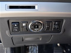 2015款 1.5T 手动尊贵型