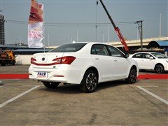 2015款 1.5T 双冠旗舰Plus版