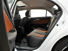 2015款 1.5T 双冠旗舰Plus版