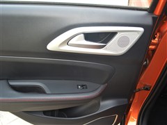 2015款 1.5L 手动酷悦型