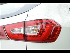 2015款 1.5T 升级版 手动尊贵型